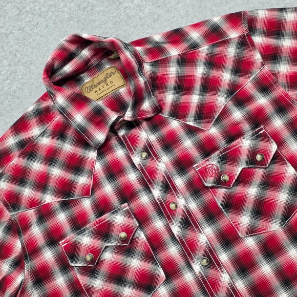 Wrangler Other - Wrangler Retro Western Red Plaid Snap‎ Button Short Sleeve Shirt Men's Large